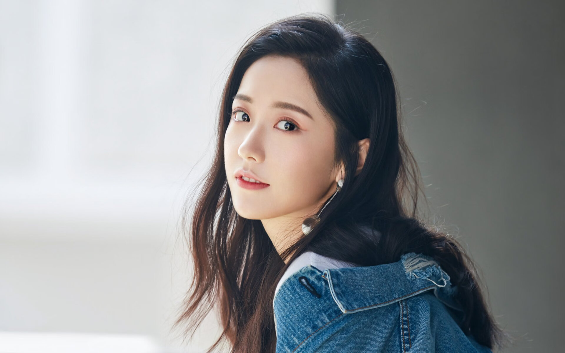 爱游戏在线登录入口-奇才队巨星比尔突破篮板短板刷新纪录，比尔 奇才队