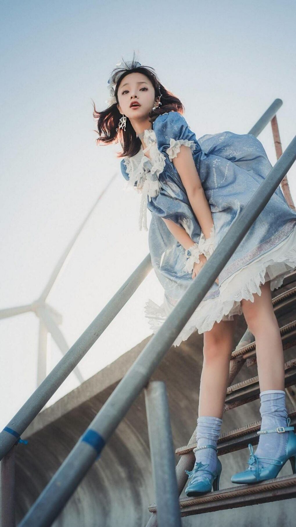 爱游戏-欧洲豪门战：巴萨VS皇马年度经典对决回顾，巴萨和皇马欧超