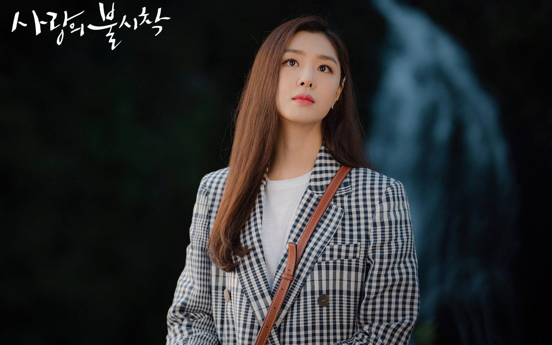 爱游戏app下载-英超球队视频分析系统提升边路防守协同效率，英超球队战术