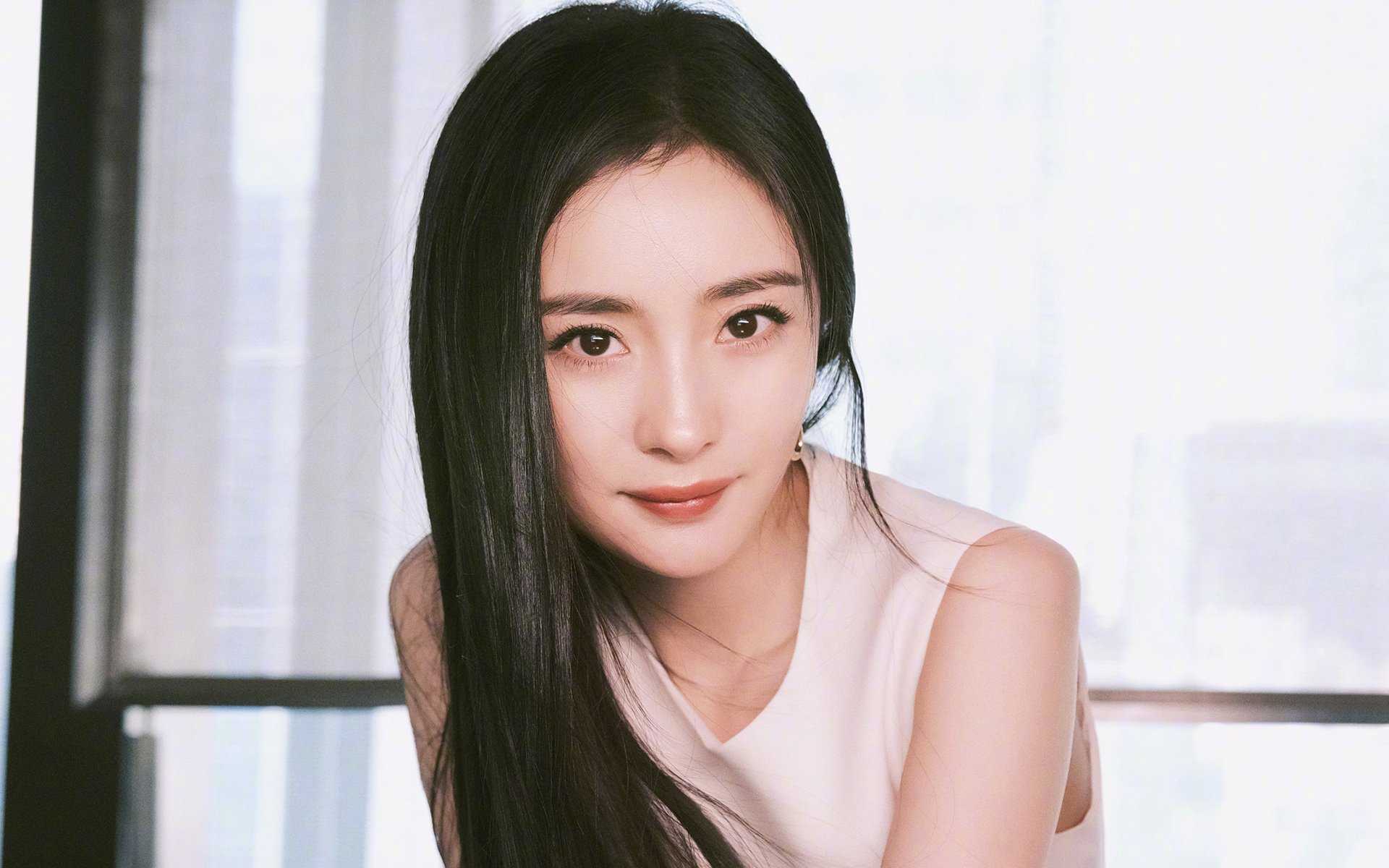 媒体挖掘冷门故事展现运动员不为人知的坚持与拼搏历程,运动员素材